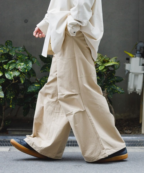 SENSE OF PLACE by URBAN RESEARCH（センスオブプレイスバイアーバンリサーチ）の「ベイカーワイドパンツ（その他パンツ・メンズ・ベージュ/ネイビー/オリーブ・MEDIUM/LARGE）」の5枚目の写真