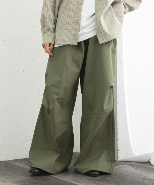 SENSE OF PLACE by URBAN RESEARCH（センスオブプレイスバイアーバンリサーチ）の「ベイカーワイドパンツ（その他パンツ・メンズ・ベージュ/ネイビー/オリーブ・MEDIUM/LARGE）」の15枚目の写真