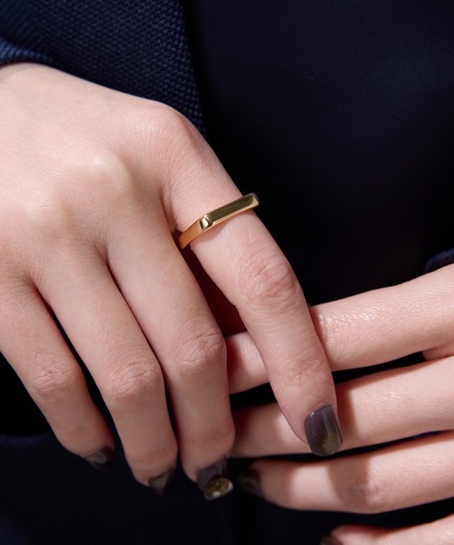 PAPILLONNER（パピヨネ）の「スクエアリング（リング・レディース・シルバー/ゴールド・FREE）」の3枚目の写真