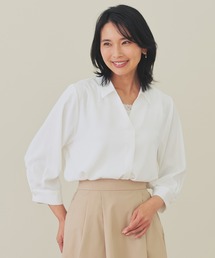 8分袖スキッパーブラウス