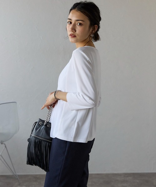 etre pret(エトレプレ)の「多サイズ展開 シフォン切替七分袖カットソー(Tシャツ/カットソー・レディース・ホワイト/ブラック・3L/M/L/LL/S)」の4枚目の写真