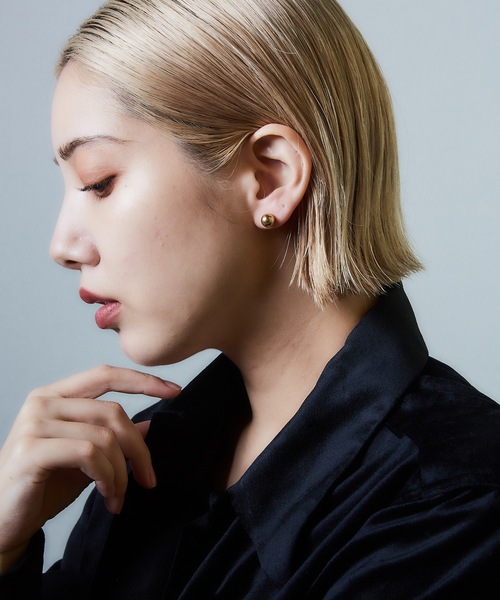 AKEL(アケル)の「【AKEL】アケル/ ぷっくりバルーンピアス/金属アレルギー対応(サージカルステンレス)(ピアス(両耳用)・レディース・シルバー/ゴールド・FREE)」の6枚目の写真