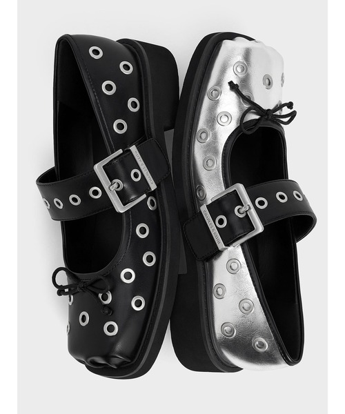 CHARLES & KEITH(チャールズ & キース)の「グロメット バックルメリージェーン(パンプス・レディース・シルバー/ブラック・22.5cm/23cm/23.5cm/24.5cm/25cm/25.5cm/26.5cm)」の10枚目の写真