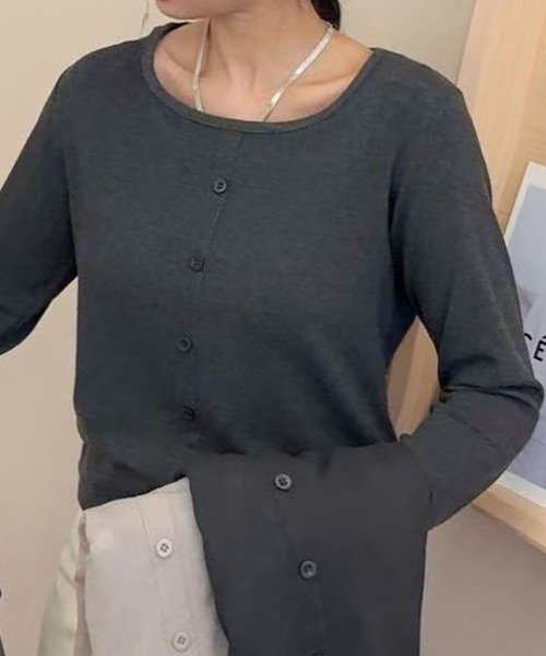 aimoha(アイモハ)の「ボタンデザインシンプルラウンドネック長袖トップス(Tシャツ/カットソー・レディース・ブラック/ホワイト/ダークグレー/チョコ/ワインレッド・FREE)」の12枚目の写真