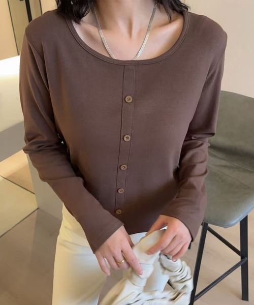 aimoha(アイモハ)の「ボタンデザインシンプルラウンドネック長袖トップス(Tシャツ/カットソー・レディース・ブラック/ホワイト/ダークグレー/チョコ/ワインレッド・FREE)」の14枚目の写真