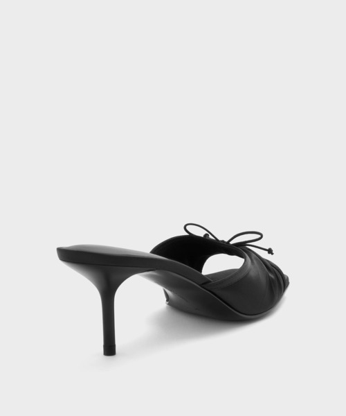 CHARLES & KEITH（チャールズ & キース）の「ルーシュド ボウヒールミュール（サンダル・レディース・ダークブラウン/ブラック系その他2/ドット・25.5cm/25cm/24.5cm/23.5cm/23cm/22.5cm/22cm/26.5cm）」の9枚目の写真