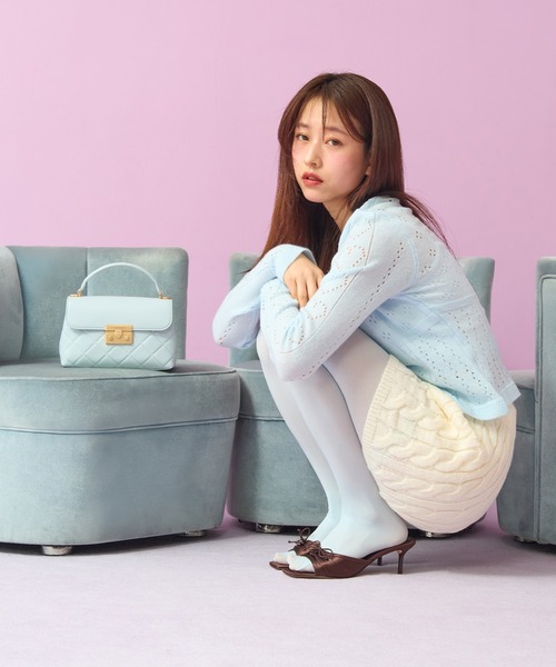 CHARLES & KEITH（チャールズ & キース）の「ルーシュド ボウヒールミュール（サンダル・レディース・ダークブラウン/ブラック系その他2/ドット・25.5cm/25cm/24.5cm/23.5cm/23cm/22.5cm/22cm/26.5cm）」の15枚目の写真