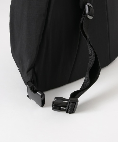 セール】『別注』MARMOT CAPITAL×URBAN RESEARCH SLING BAG