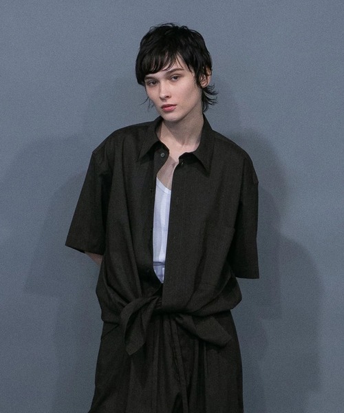 my beautiful landlet(マイビューティフルランドレット)の「【my beautiful landlet】 COHORUS RAMIE × SOLOTEX OVERSIZE SHORT SLEEVE SHIRT(シャツ/ブラウス・メンズ・ブラック/チャコールグレー/ブラウン/ホワイト・1/0)」の4枚目の写真
