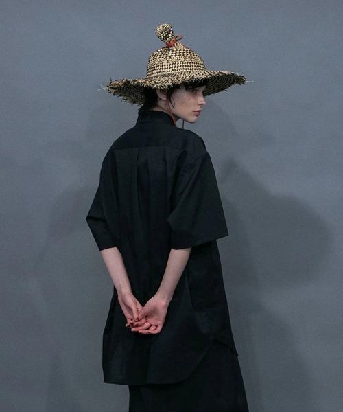 my beautiful landlet(マイビューティフルランドレット)の「【my beautiful landlet】 COHORUS RAMIE × SOLOTEX OVERSIZE SHORT SLEEVE SHIRT(シャツ/ブラウス・メンズ・ブラック/チャコールグレー/ブラウン/ホワイト・1/0)」の6枚目の写真