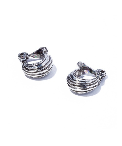 IRIS47(イリスフォーセブン)の「【IRIS 47】gaia petite earring/ガイア プチ イヤリング BO149(イヤリング・レディース・ゴールド/シルバー・FREE)」の2枚目の写真