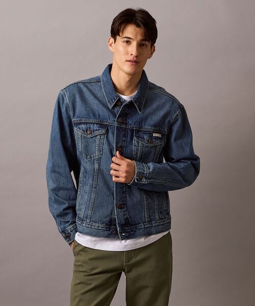 Calvin Klein(カルバン・クライン)の「ストーンクラッシック トラッカーデニムジャケット(デニムジャケット・メンズ・ブルー・L/S/M/XL)」の2枚目の写真