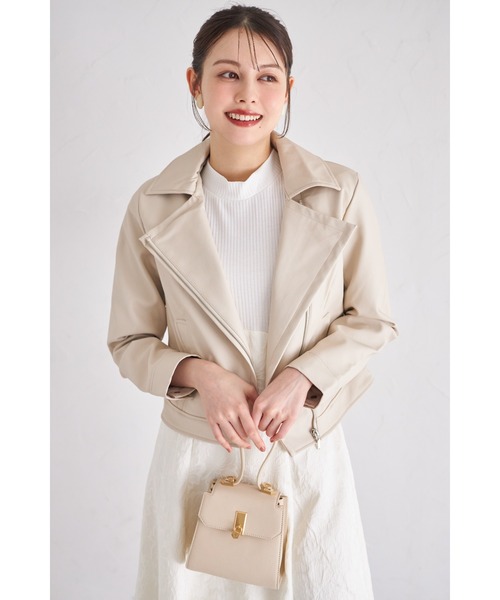 tocco closet(トッコ クローゼット)の「エコレザーライダースジャケット(ライダースジャケット・レディース・アイボリー/ブラック・M)」の1枚目の写真