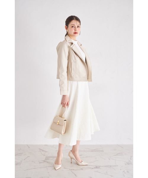 tocco closet(トッコ クローゼット)の「エコレザーライダースジャケット(ライダースジャケット・レディース・アイボリー/ブラック・M)」の4枚目の写真