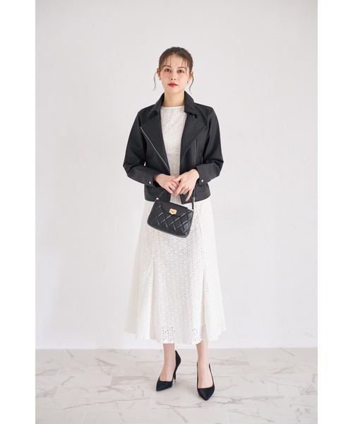 tocco closet(トッコ クローゼット)の「エコレザーライダースジャケット(ライダースジャケット・レディース・アイボリー/ブラック・M)」の9枚目の写真