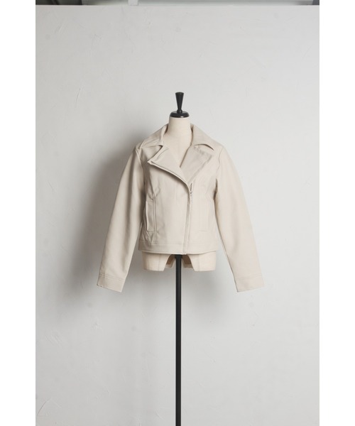 tocco closet(トッコ クローゼット)の「エコレザーライダースジャケット(ライダースジャケット・レディース・アイボリー/ブラック・M)」の17枚目の写真