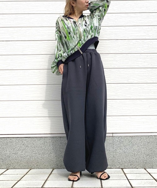 Q（キュー）の「ニュアンスカラーブルゾン（ブルゾン・レディース・グリーン系その他/ベージュ系その他・MEDIUM）」の5枚目の写真