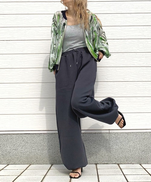 Q（キュー）の「ニュアンスカラーブルゾン（ブルゾン・レディース・グリーン系その他/ベージュ系その他・MEDIUM）」の7枚目の写真