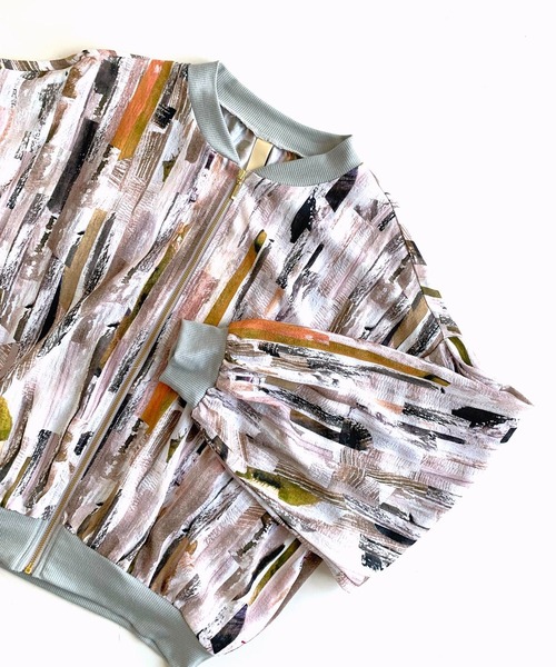 Q（キュー）の「ニュアンスカラーブルゾン（ブルゾン・レディース・グリーン系その他/ベージュ系その他・MEDIUM）」の12枚目の写真