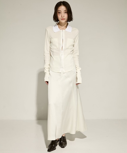 STUDIOUS(ステュディオス)の「【STUDIOUS/ステュディオス】Stretch Satin Skirt/ストレッチサテンスカート(スカート・レディース・ブラック/ホワイト・1/2)」の4枚目の写真