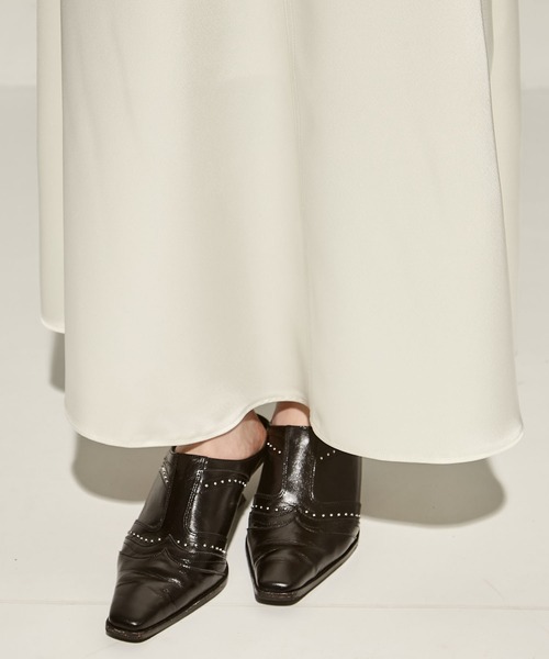 STUDIOUS(ステュディオス)の「【STUDIOUS/ステュディオス】Stretch Satin Skirt/ストレッチサテンスカート(スカート・レディース・ブラック/ホワイト・1/2)」の11枚目の写真