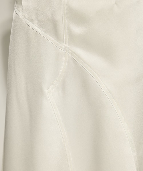 STUDIOUS(ステュディオス)の「【STUDIOUS/ステュディオス】Stretch Satin Skirt/ストレッチサテンスカート(スカート・レディース・ブラック/ホワイト・1/2)」の10枚目の写真