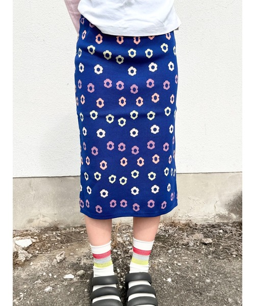 Siblings（シブリングス）の「Long Skirt（スカート・レディース・レインボー/ネイビー/グリーン・LARGE/SMALL）」の2枚目の写真