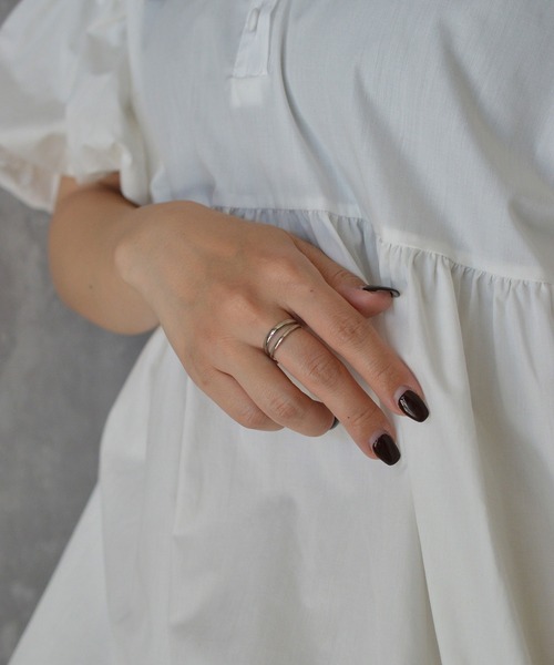 BROTHERHOOD（ブラザーフッド）の「【earyear】Twin Line Open design peti Volume Ring（リング・レディース・シルバー/ゴールド・SMALL/MEDIUM/LARGE）」の6枚目の写真