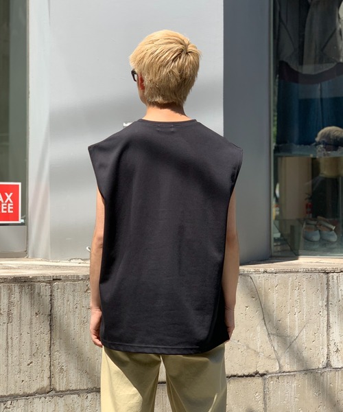 Toironier（トワロニエ）の「Toironier/トワロニエ/Sleeveless-T（タンクトップ・メンズ・ブラック/ホワイト・1/2）」の4枚目の写真