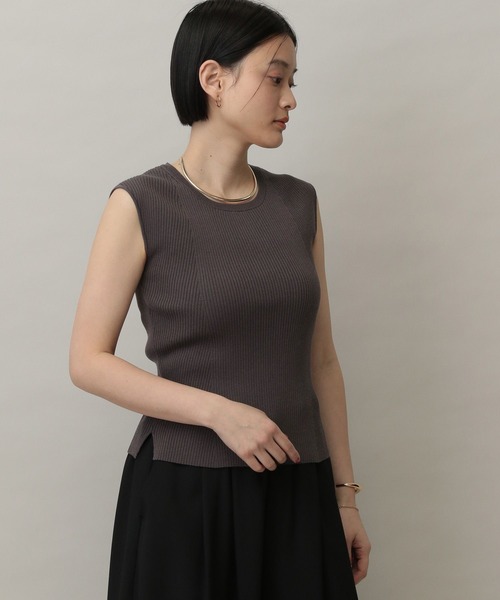 A part by（アパートバイ）の「アセテートニットタンクノースリーブ（タンクトップ・レディース・ブルー系その他3/オフホワイト/チャコールグレー・FREE）」の11枚目の写真