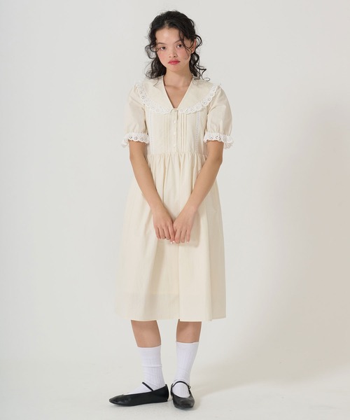 TINA:JOJUN(ティーナジョジュン)の「2WAY パフスリーブギャザーワンピース TINA:JOJUN(ワンピース・レディース・ホワイト/クリーム・M)」の2枚目の写真