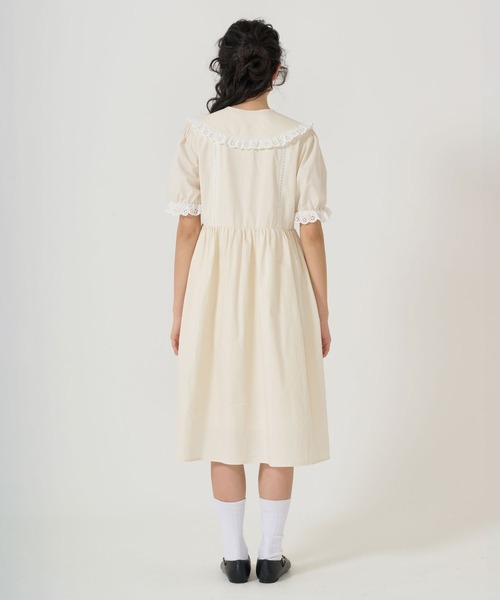 TINA:JOJUN(ティーナジョジュン)の「2WAY パフスリーブギャザーワンピース TINA:JOJUN(ワンピース・レディース・ホワイト/クリーム・M)」の21枚目の写真