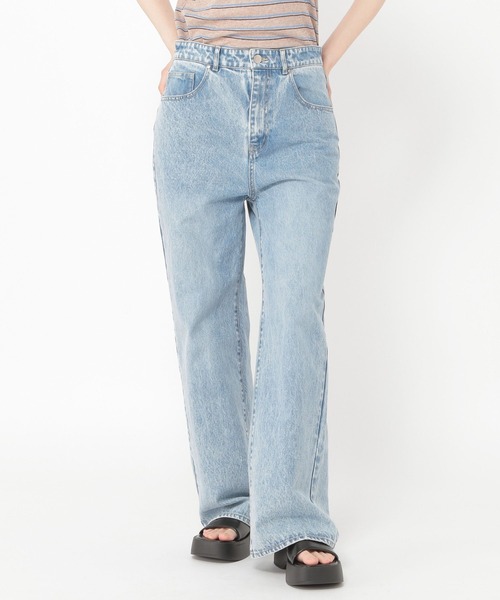 studio CLIP（スタディオクリップ）の「【daily CLIP】セミフレアルーズデニム（デニムパンツ・レディース・ライトブルー/ブルー・MEDIUM/LARGE）」の20枚目の写真