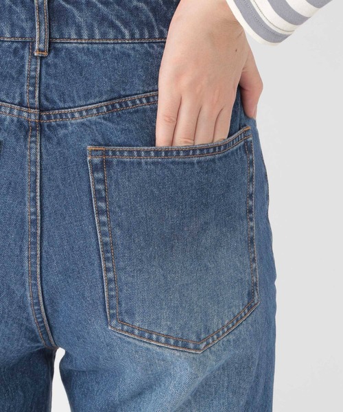 studio CLIP（スタディオクリップ）の「【daily CLIP】セミフレアルーズデニム（デニムパンツ・レディース・ライトブルー/ブルー・MEDIUM/LARGE）」の14枚目の写真