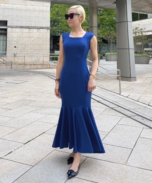 JENNE(ジェンヌ)の「マーメイドカットソーワンピース(ワンピース・レディース・ブルー/ネイビー/ブラック・LARGE/MEDIUM/SMALL)」の15枚目の写真