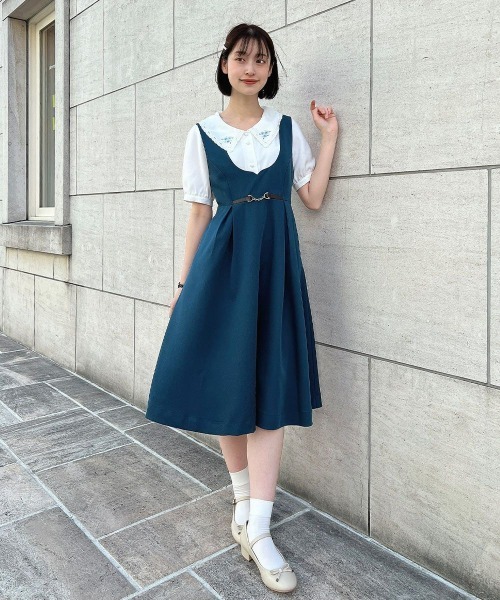 F i.n.t（フィント）の「チェーンビット使いディープＶネックジャンパースカート/ fint　フィント（ジャンパースカート・レディース・ブルーグリーン/ブルーグレー/ネイビー・FREE）」の6枚目の写真