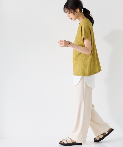 SMILE LAND（スマイルランド）の「＜大きいサイズ＞ドライタッチぽこぽこジャガードカットソーゆるシルエットプルオーバー（吸汗速乾・UVカット）（Tシャツ/カットソー・レディース・オリーブ/チャコールグレー/ブラック/フューシャピンク・L/4L/3L/LL/5L）」の8枚目の写真