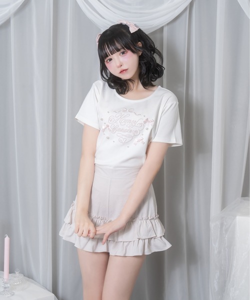 Honey Cinnamon（ハニーシナモン）の「ロゴ刺繍リボンパールTシャツ（Tシャツ/カットソー・レディース・ブラック/ホワイト/ピンク・FREE）」の3枚目の写真