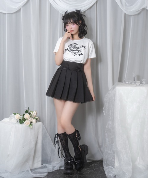 Honey Cinnamon（ハニーシナモン）の「ロゴ刺繍リボンパールTシャツ（Tシャツ/カットソー・レディース・ブラック/ホワイト/ピンク・FREE）」の5枚目の写真