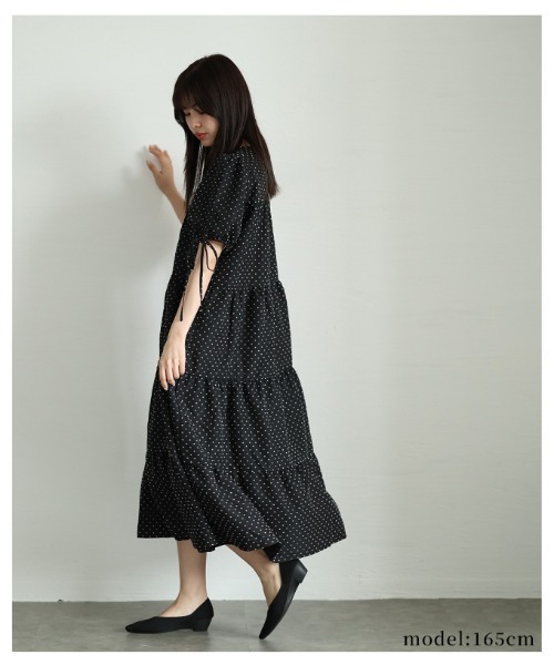 Sawa a la mode（サワアラモード）の「ティアードワンピース（ワンピース・レディース・ドット/ブラック・FREE）」の7枚目の写真