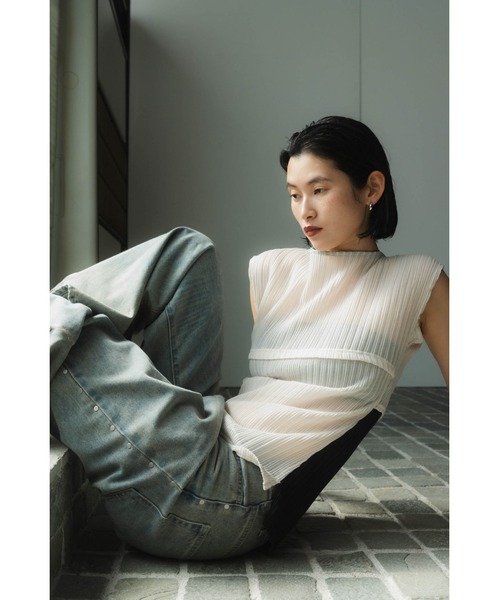 Knuth Marf(クヌースマーフ)の「french sleeve ribbed tops(Tシャツ/カットソー・レディース・ブラック/ホワイト×ブラック・FREE)」の12枚目の写真