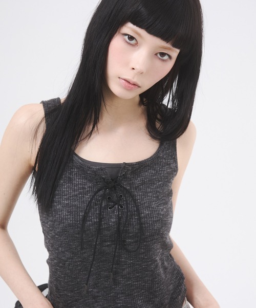 d.i.a.（ダイヤ）の「フロントレースアップレイヤードタンクトップ（Tシャツ/カットソー・レディース・モカ/ホワイト/ブラック・FREE）」の19枚目の写真