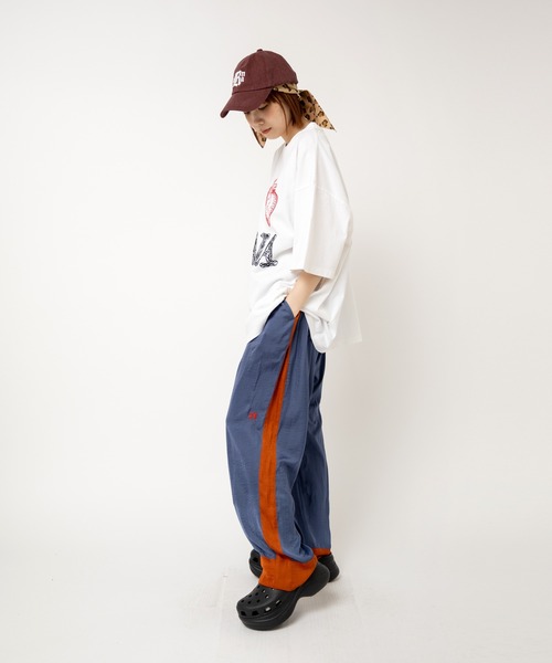 RNA(アールエヌエー)の「M2504 I LOVE RNA BIG T(Tシャツ/カットソー・レディース・ブルーグリーン/ホワイト/スミクロ・MEDIUM)」の15枚目の写真