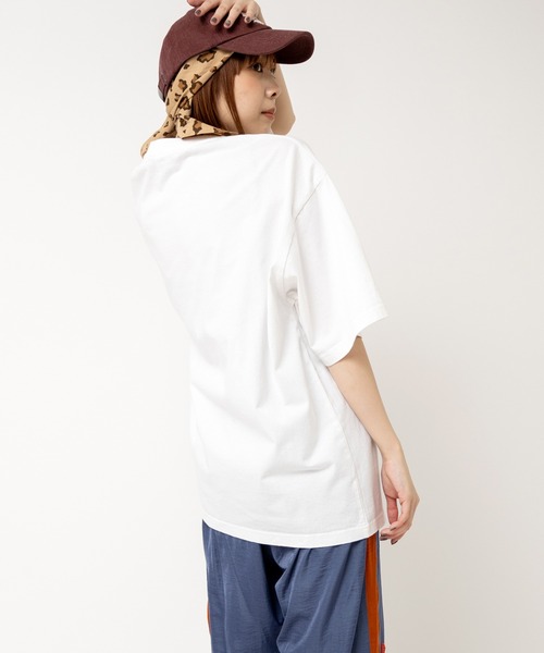 RNA(アールエヌエー)の「M2504 I LOVE RNA BIG T(Tシャツ/カットソー・レディース・ブルーグリーン/ホワイト/スミクロ・MEDIUM)」の4枚目の写真