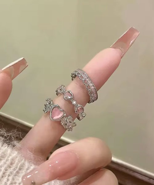 Mayree（メイリー）の「【urge select】Y2K ハートモチーフ リング【3個セット】（リング・レディース・シルバー系2/シルバー系1・FREE）」の2枚目の写真