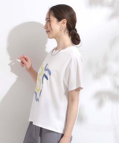 Cutie Blonde（キューティーブロンド）の「【S-LL/ひんやり/汗ジミ軽減/UVカット】グラフィックアソートTシャツ（Tシャツ/カットソー・レディース・ホワイト系3/イエロー系その他2/ピンク系1/ピンク系4/チャコール/グレー系その他2/ホワイト系5/ホワイト系1/グレー系その他/パープル系1/ホワイト系6・03/04/02/01）」の21枚目の写真