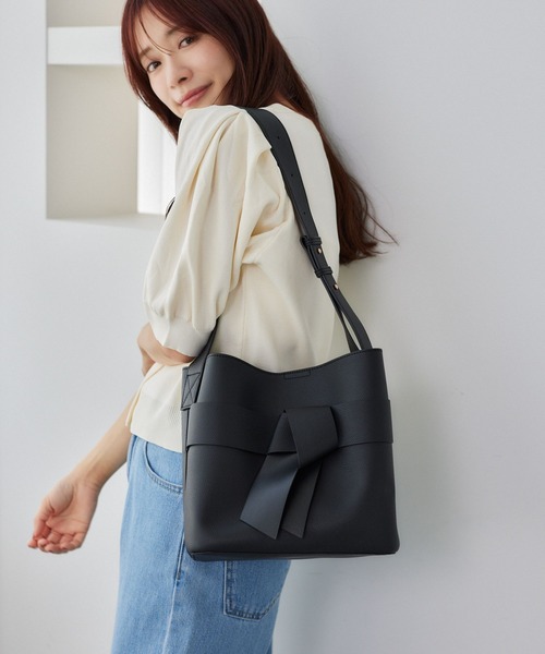 Mystrada バックリボンホールワンピ　ほぼ未使用 JUNOAH（ジュノア）の「バックリボンニット+ティアードフレア