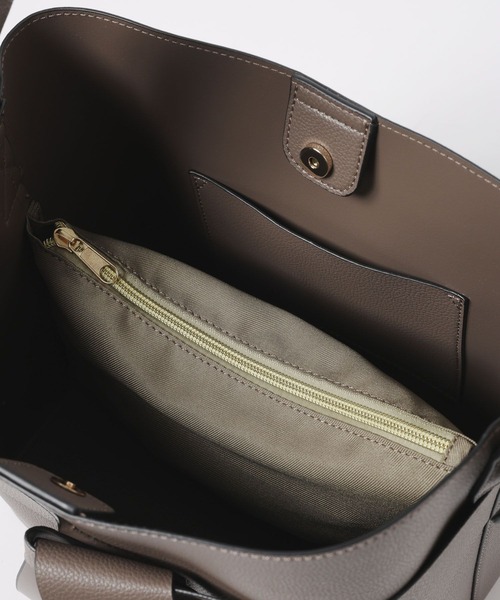 mysty woman（ミスティウーマン）の「ワンショルダーリボンBAG　575911（ショルダーバッグ・レディース・ブラック/アイボリー/ブラウン系その他・FREE）」の20枚目の写真