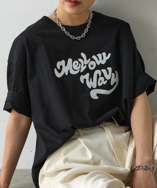 COLONY 2139(コロニートゥーワンスリーナイン)の「MellowプリントTシャツ(Tシャツ/カットソー・レディース・ホワイト/ブラウン/ピンク/ブラック/ブルー・FREE)」の3枚目の写真
