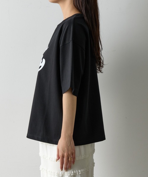 COLONY 2139(コロニートゥーワンスリーナイン)の「MellowプリントTシャツ(Tシャツ/カットソー・レディース・ホワイト/ブラウン/ピンク/ブラック/ブルー・FREE)」の12枚目の写真